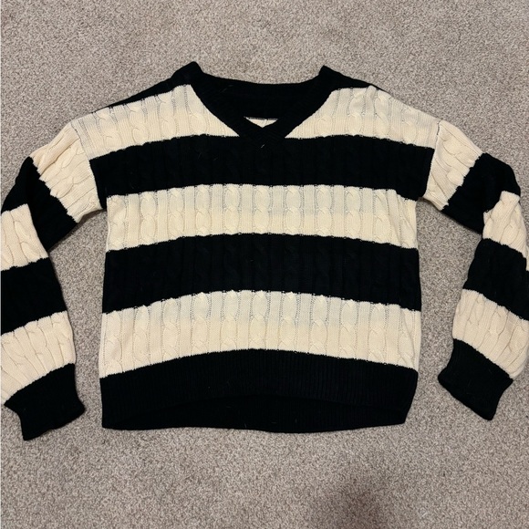 Black and White Striped V-Neck Sweater - Picture 1 of 2
